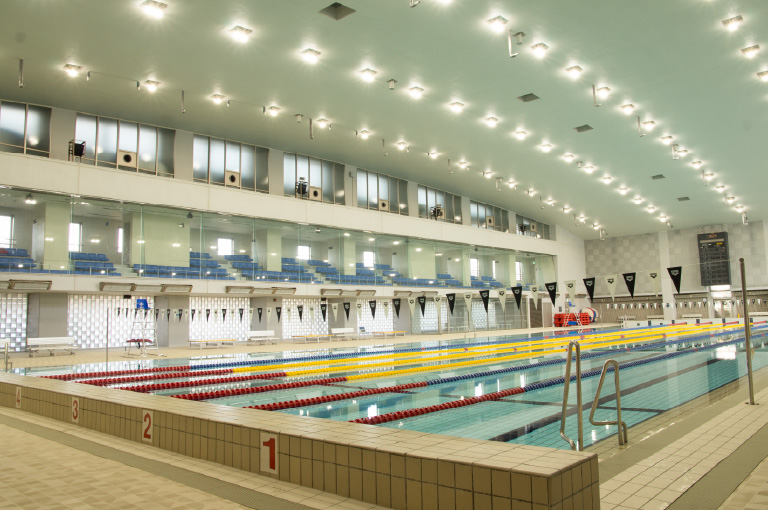 50メートル温水プール（公認）