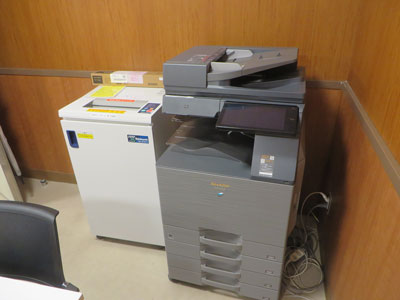 コピー機、シュレッダー